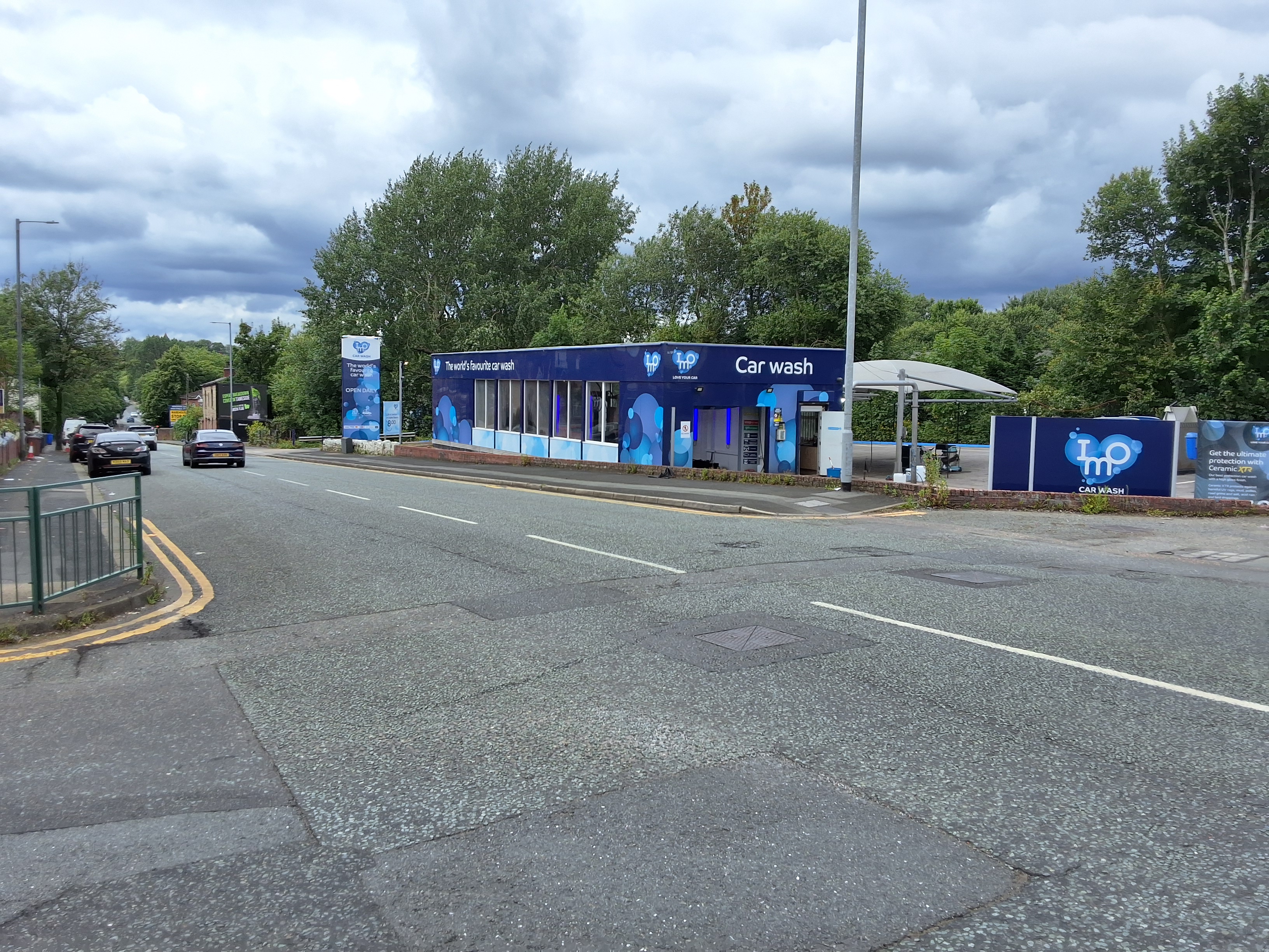 IMO Car Wash Hyde